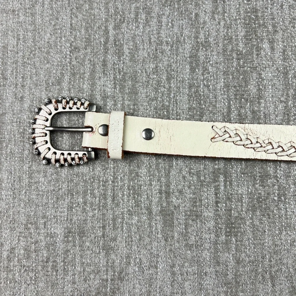 Miss Me Girls White Leather Western Belt Rhinestone Buckle BG4M02-100 Size S/M